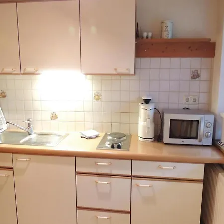 Two-bedroom In Apartamento